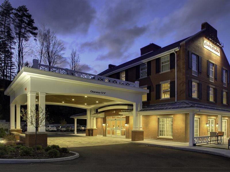 Hampton Inn & Suites Manchester, Vt Екстериор снимка