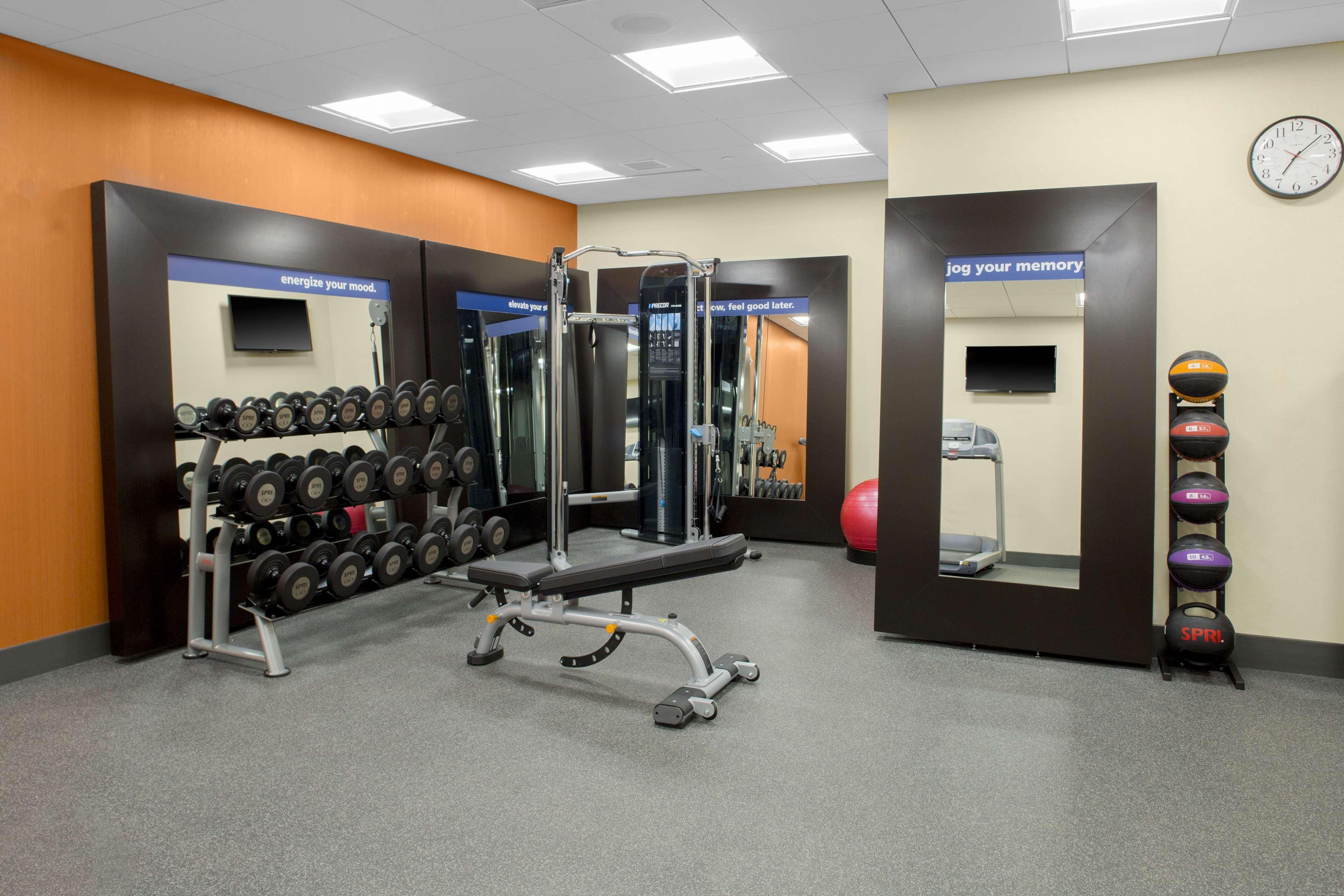 Hampton Inn & Suites Manchester, Vt Екстериор снимка